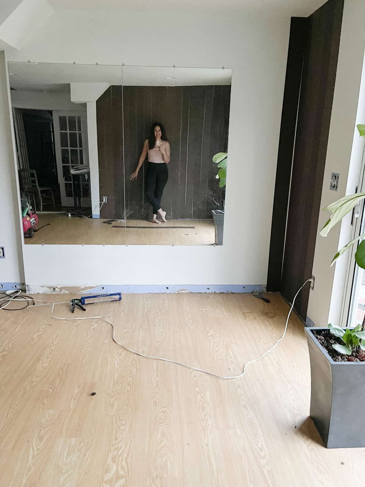 How to Remove a Mirror That is Glued to the Wall Pure Happy Home