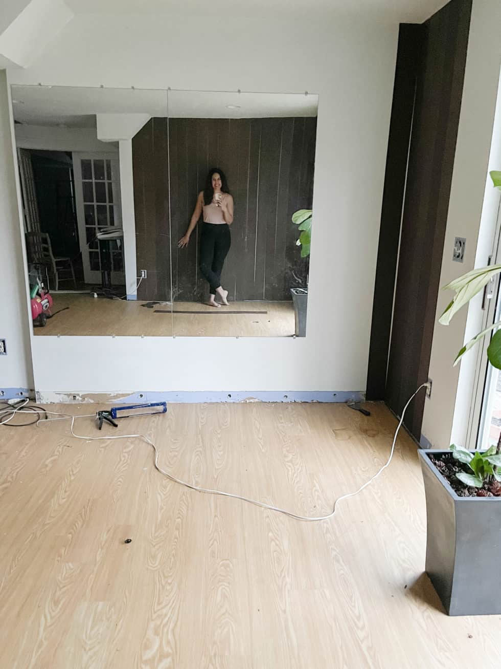 How to Remove a Mirror That is Glued to the Wall Pure Happy Home