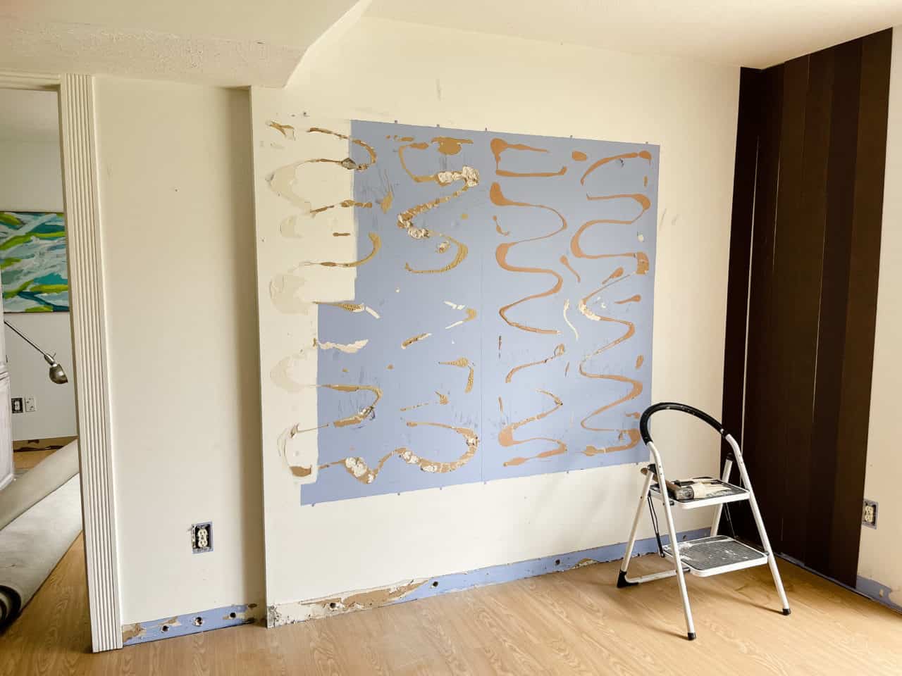 How to Remove a Mirror That is Glued to the Wall Pure Happy Home