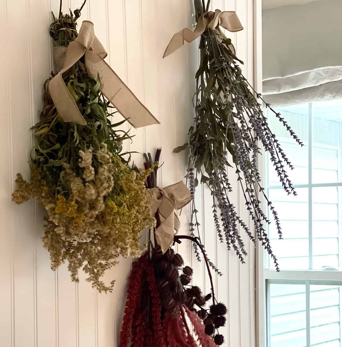 Hanging Dried Flowers As Home Decor