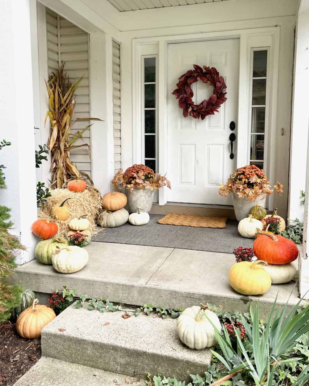 Turn Your Fall Front Porch Into A Pumpkin Patch - Pure Happy Home