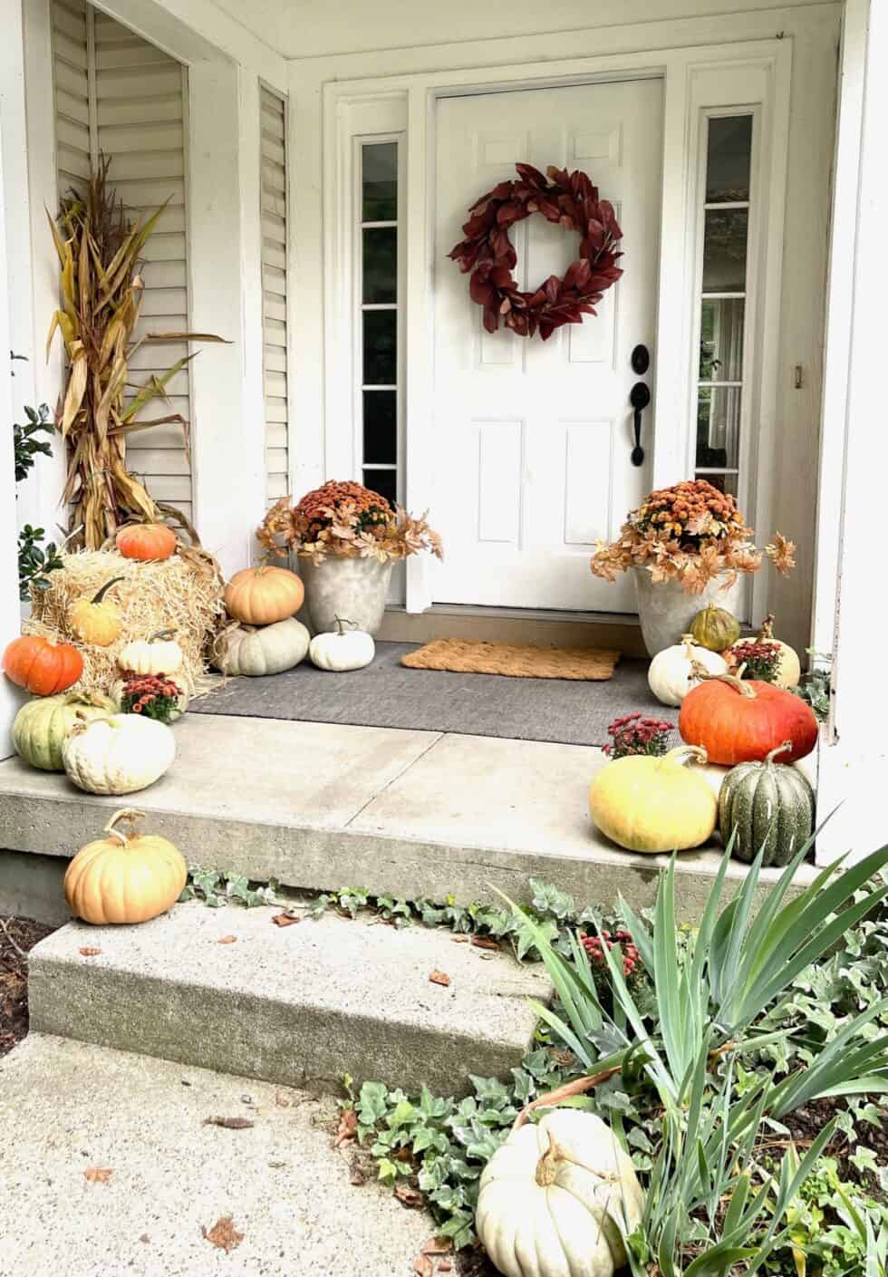 Turn Your Fall Front Porch Into a Pumpkin Patch - Pure Happy Home